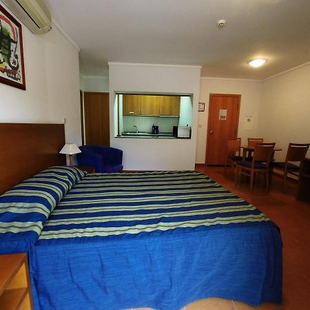 Apartamentos Turisticos Vila Praia 빌라프라이라데안코라 외부 사진