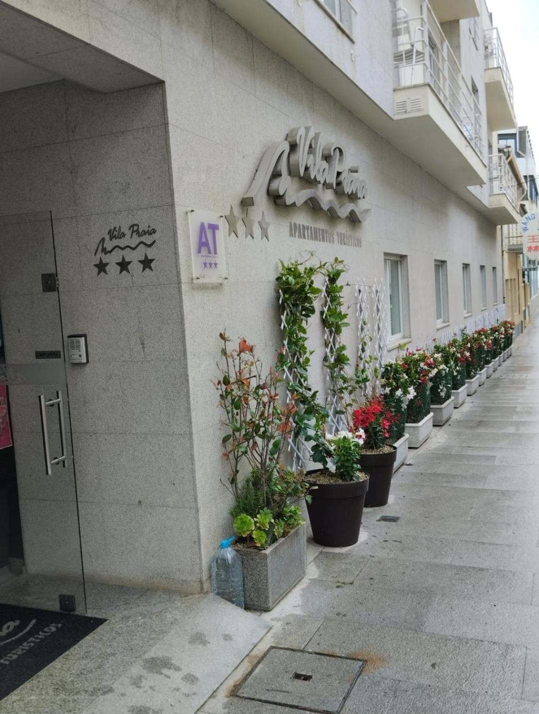 Apartamentos Turisticos Vila Praia 빌라프라이라데안코라 외부 사진