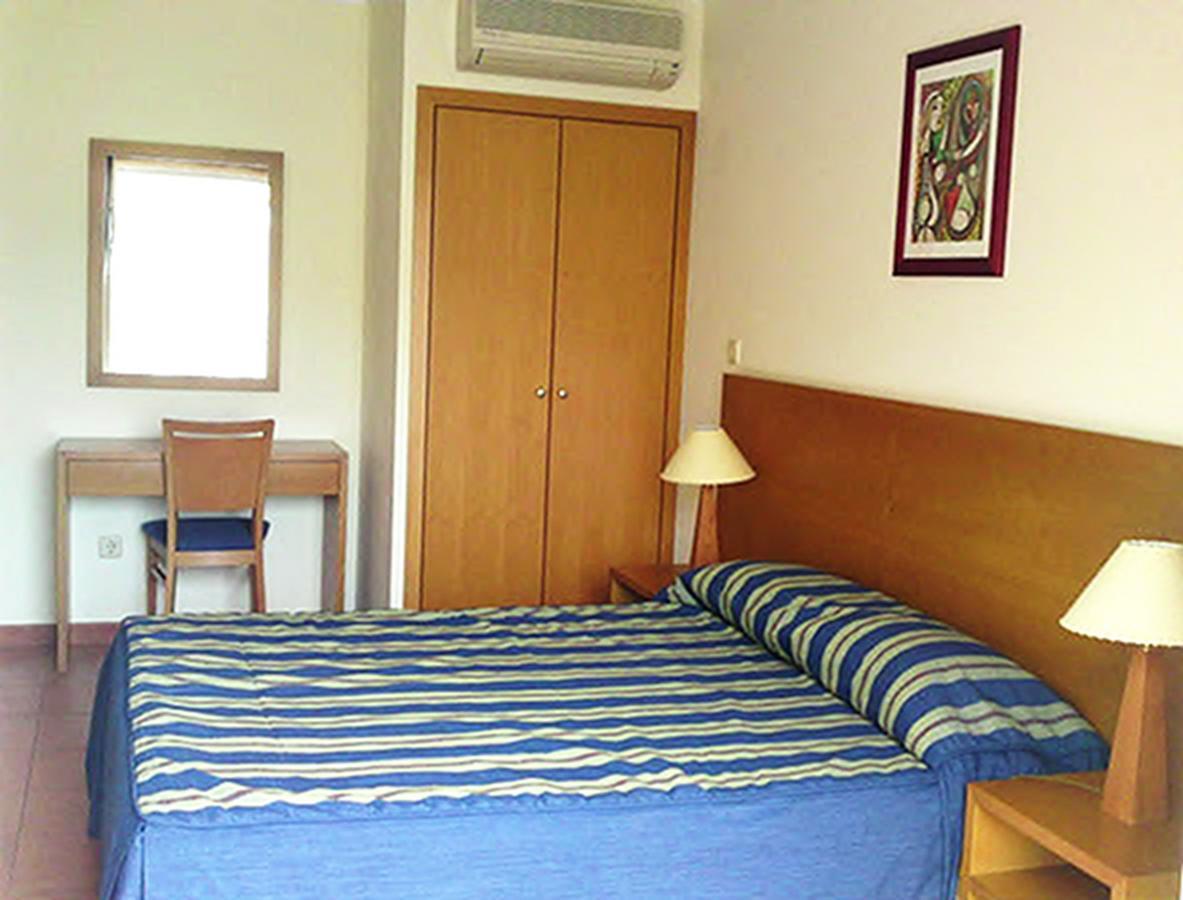 Apartamentos Turisticos Vila Praia 빌라프라이라데안코라 외부 사진